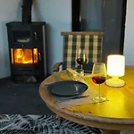 Eifelsuiten - Family & Pet Retreat Apartamento *