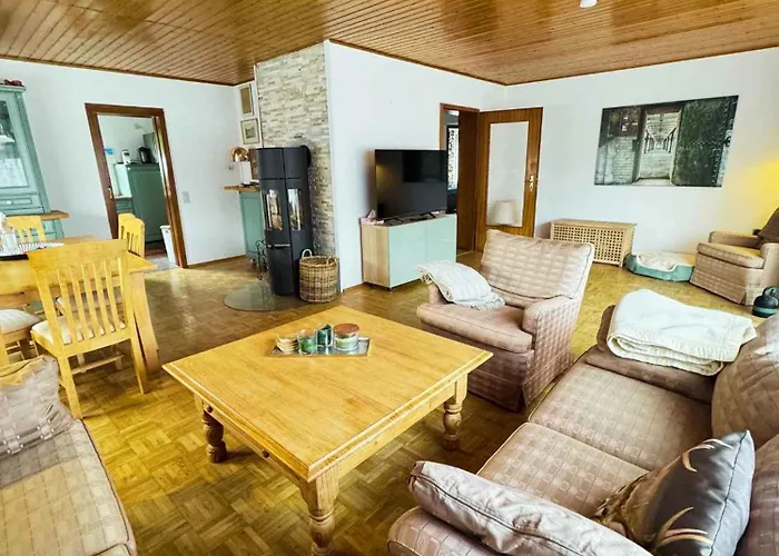 Eifelsuiten - Family & Pet Retreat * Wiesbaum